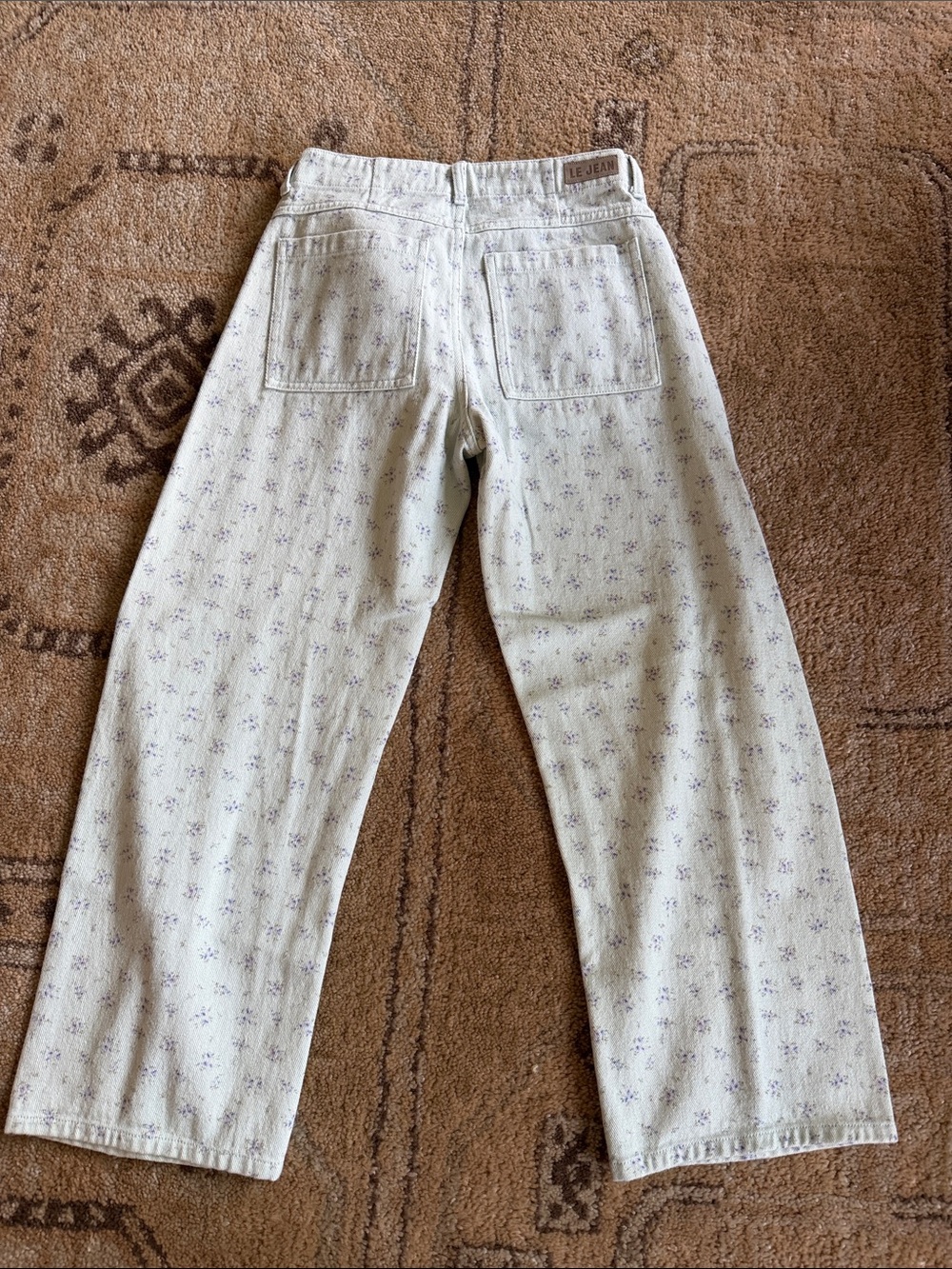 Le Jean Floral Print Cropped Jeans - Picture 4 of 5